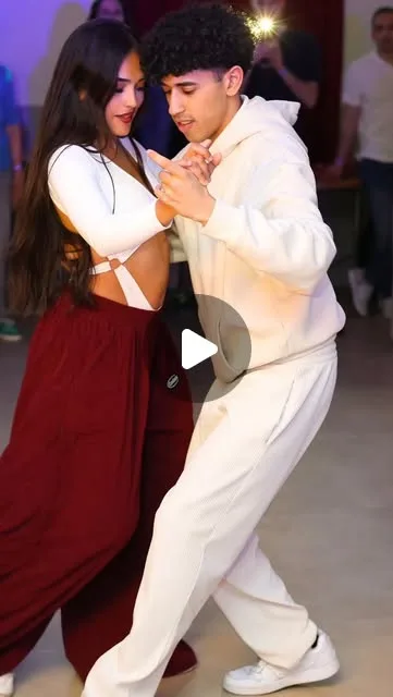 Jaden & Laura Bachata on Instagram: "J&L❤️ This past weekend we had the opportunity to teach in Groningen, which was Laura’s first home whe…